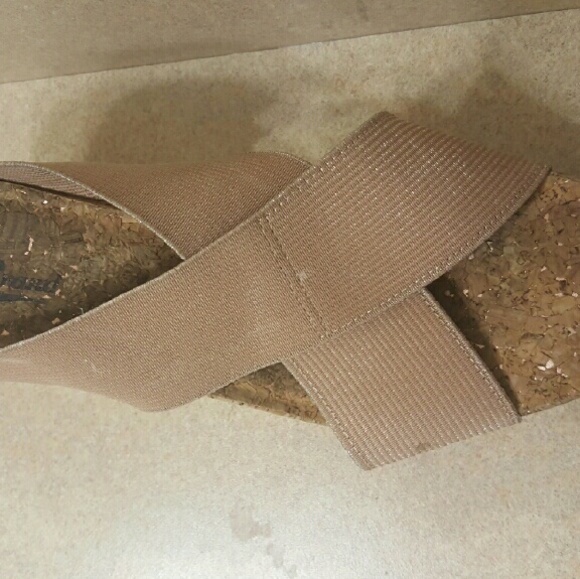 In good condition wedges