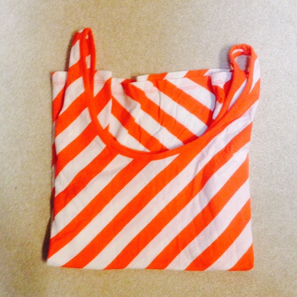 Tank-top - Picture 3 of 3