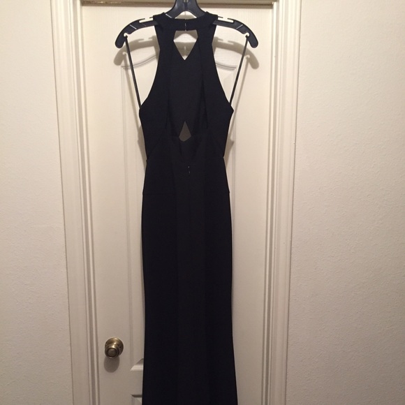 Beautiful Elegant Black BCBGmaxazria Formal Gown - Picture 3 of 4