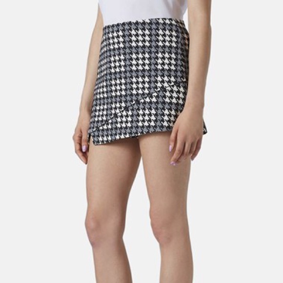 Topshop Houndstooth Skort