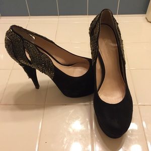 Enzo Angiolini Pumps