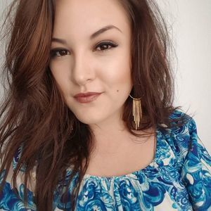 Meet your Posher, Candace