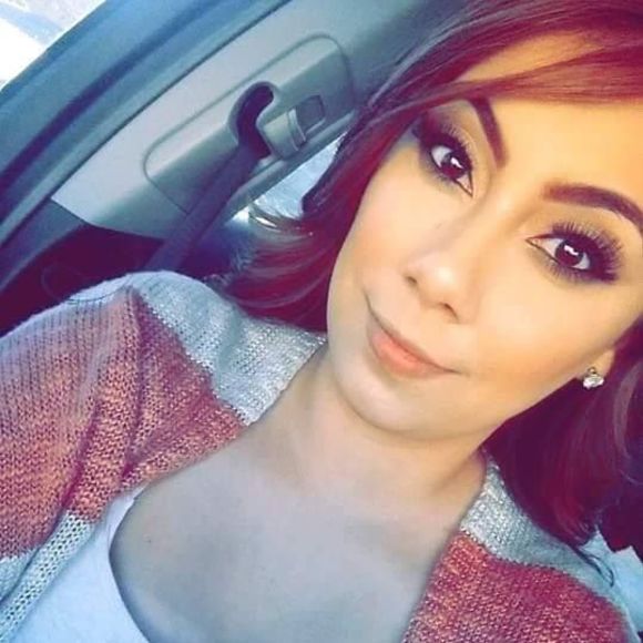 Meet your Posher, Jessica - Picture 1 of 1