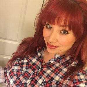 Meet your Posher, Nonie