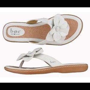 NEW BORN BOC Concepts White Leather Flower Sandals
