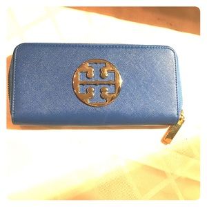 Tory Burch Saffino leather zip around wallet