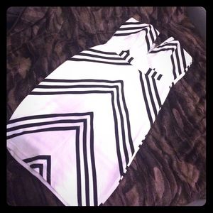 NWOT Strapless, low v-neck black and white dress