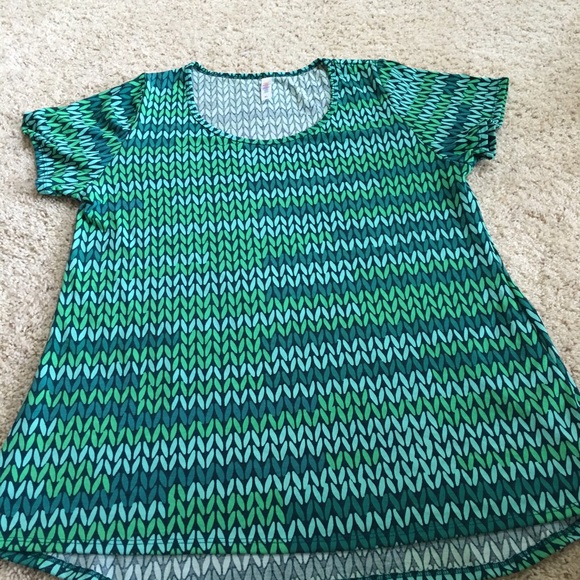 Lularoe classic Tshirt. XL