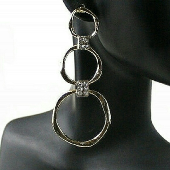 3 Tier Hoop Earrings - Picture 1 of 3