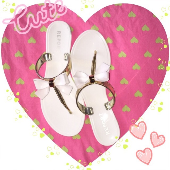 White and gold bow sandals