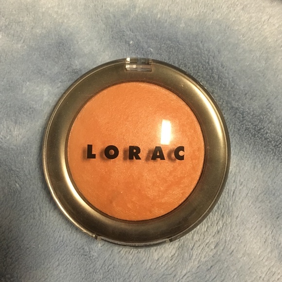Lorac baked matte satin blush
