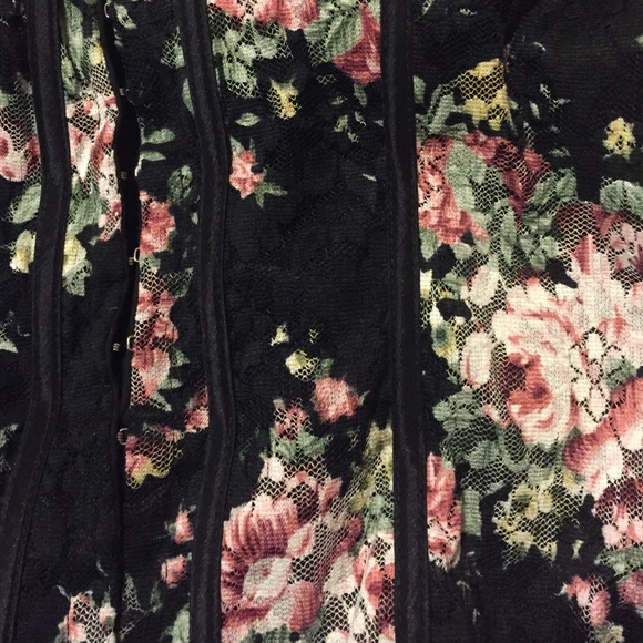 FLORAL CORSET