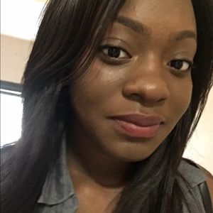 Meet your Posher, Taryn