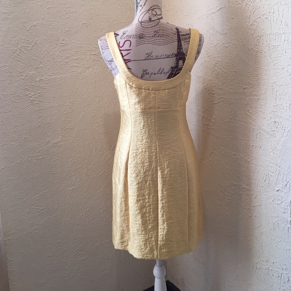 NWOT Yellow Laundry by Shelli Segal dress size 6 - Picture 4 of 4