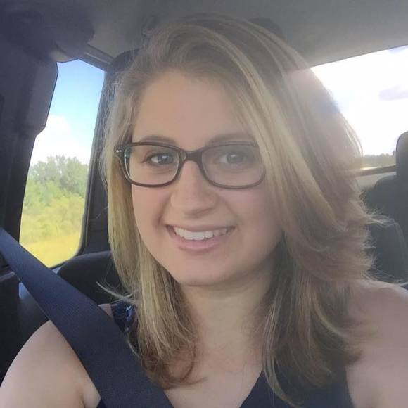 Meet your Posher, Megan