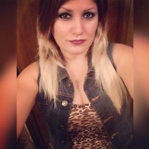 Meet your Posher, Daniela