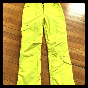 Snowboard pants size medium