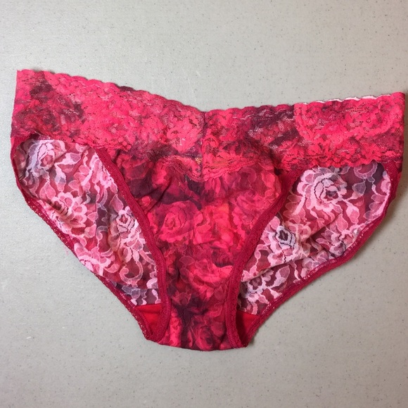 Lace 'V-Kini' low rise bikini panties