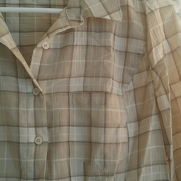 Top - Picture 2 of 3