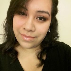 Meet your Posher, Esther