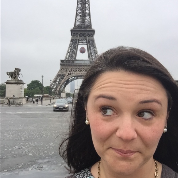 Meet your Posher, Katie - Picture 2 of 2