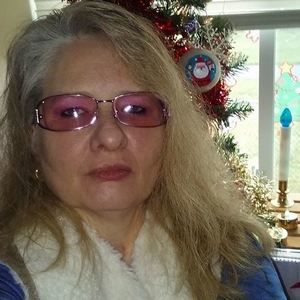 Meet your Posher, Debra