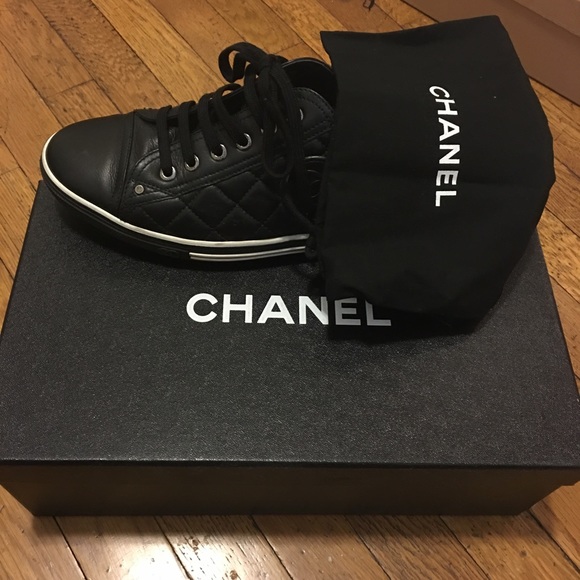 Chanel Sneaker