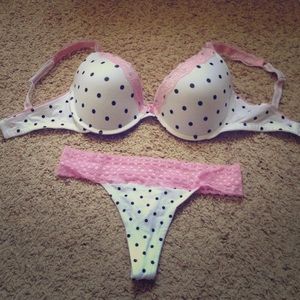 New bra and panty set