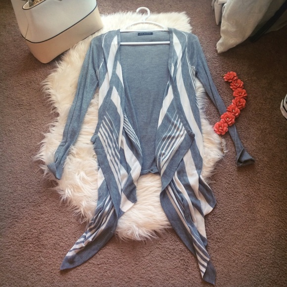 Cardigan - Picture 2 of 2