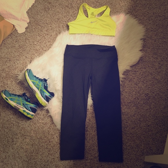 Dark grey workout / yoga pants