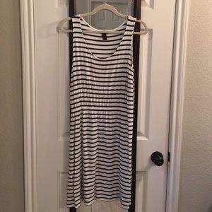 H&M black and white stripped dress