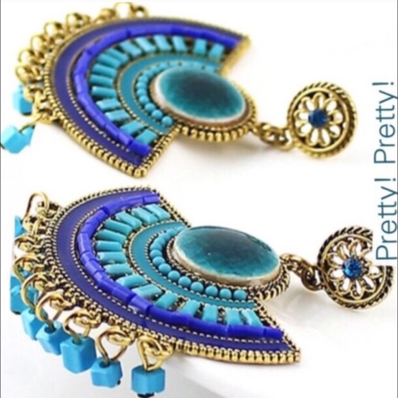 |HP| ✨RESTOCKED! BLUE DANGLE EARRINGS - Picture 2 of 3