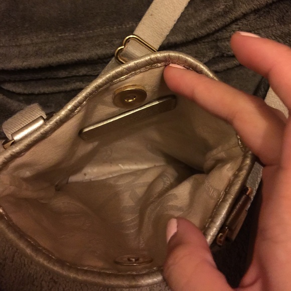 Michael Kors Crossbody - Picture 4 of 4