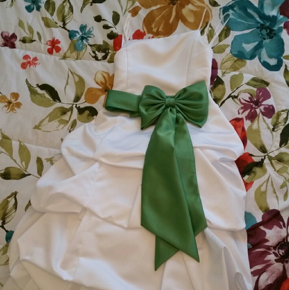 Little Girl Flower Girl Wedding Dress
