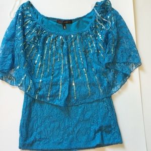 Gorgeous teal top!