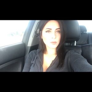 Meet your Posher, Natasha