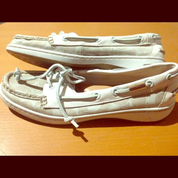 Coach boat shoes