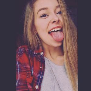 Meet your Posher, Jena