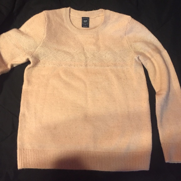 GAP sweater