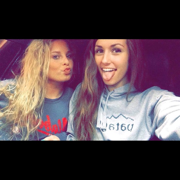 Meet your Posher, Holly