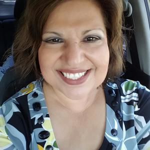 Meet your Posher, Angie