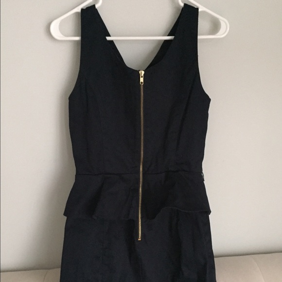 XOXO Black fitted peplum dress - Picture 3 of 4