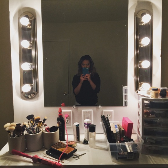 Vanity Mirror with lights