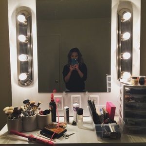 Vanity Mirror with lights