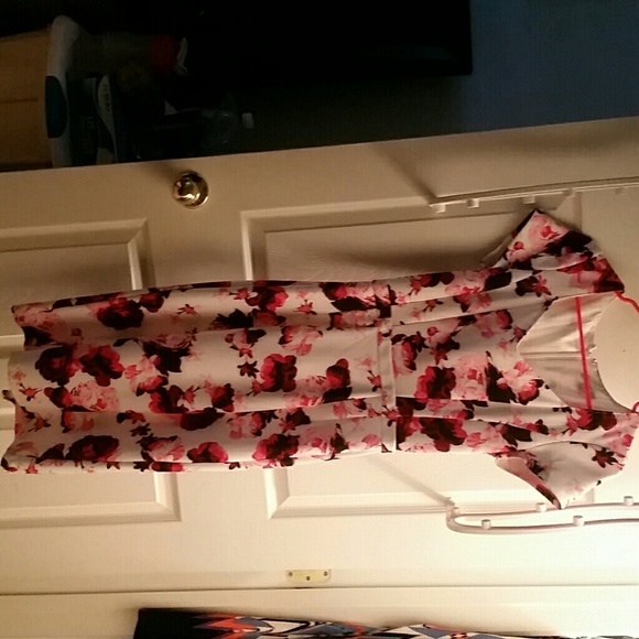 Flower printed dress
