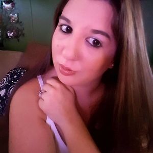 Meet your Posher, Tabitha