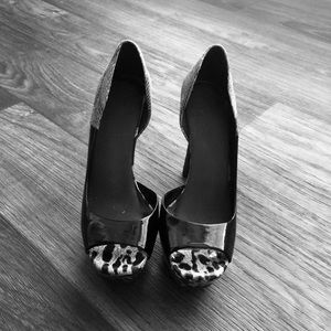 Jessica Simpson Multi Pattern platform heels