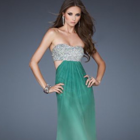 La femme gorgeous prom gown