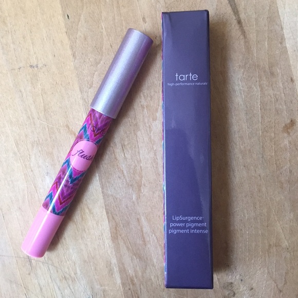 Tarte Lipsurgence