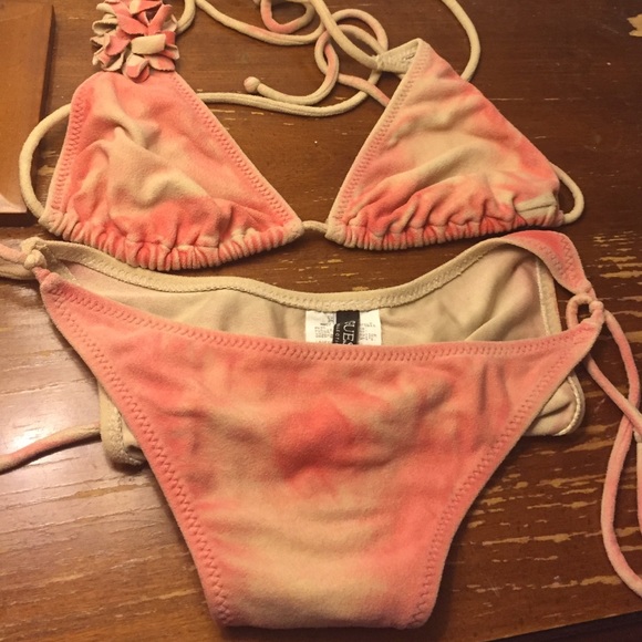 Super sexy bohemian guess bikini